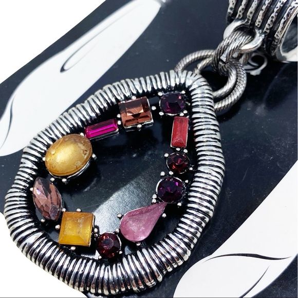 Howard's "Always Something Special" Scarf Accents - Picture 3 of 3